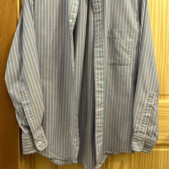 L.L. Bean Button Down Shirt Size 15-33 - Picture 2 of 6